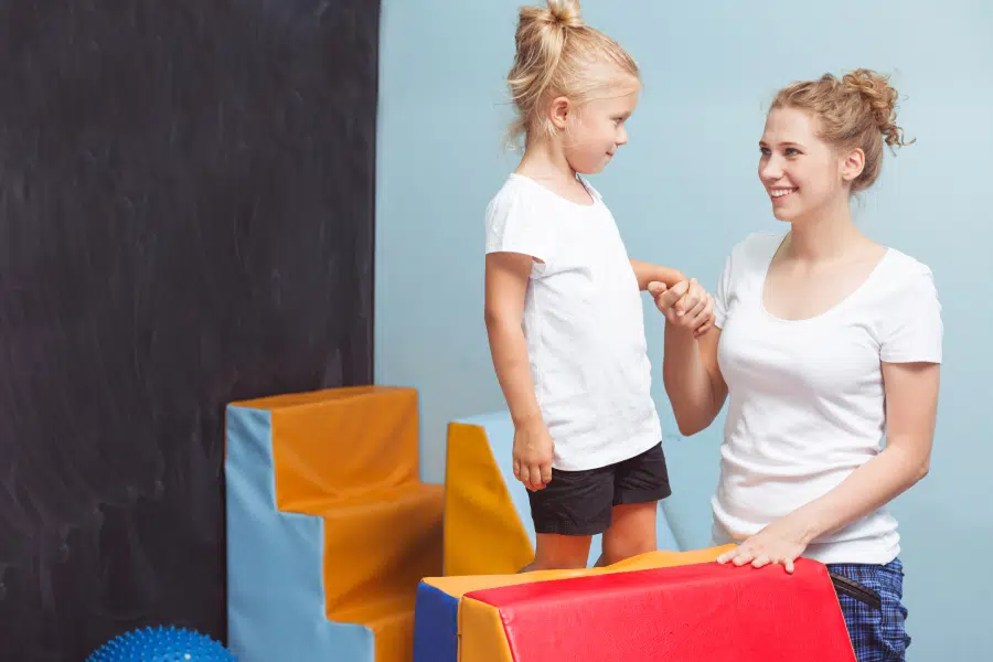 Quais são os benefícios da Terapia ABA para crianças autistas?